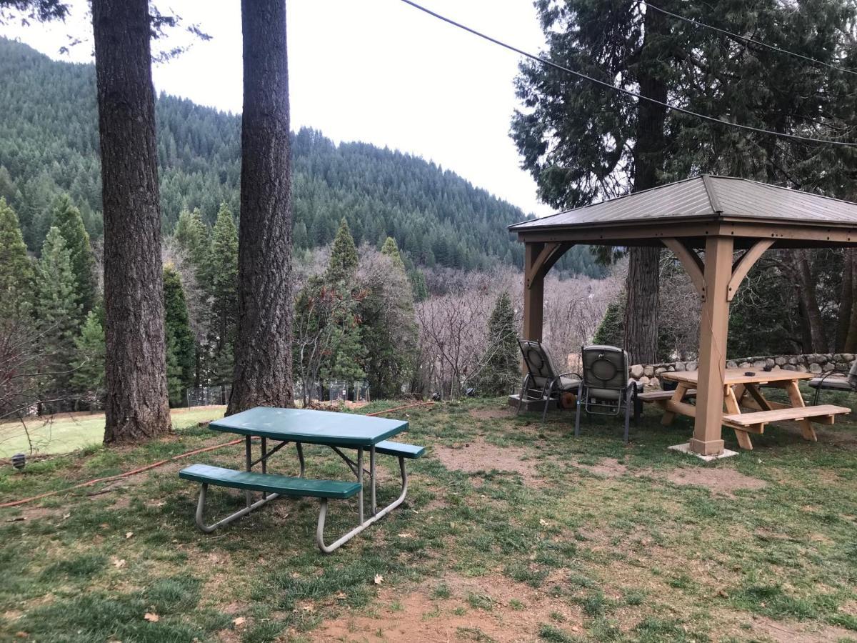 Dunsmuir Lodge Luaran gambar